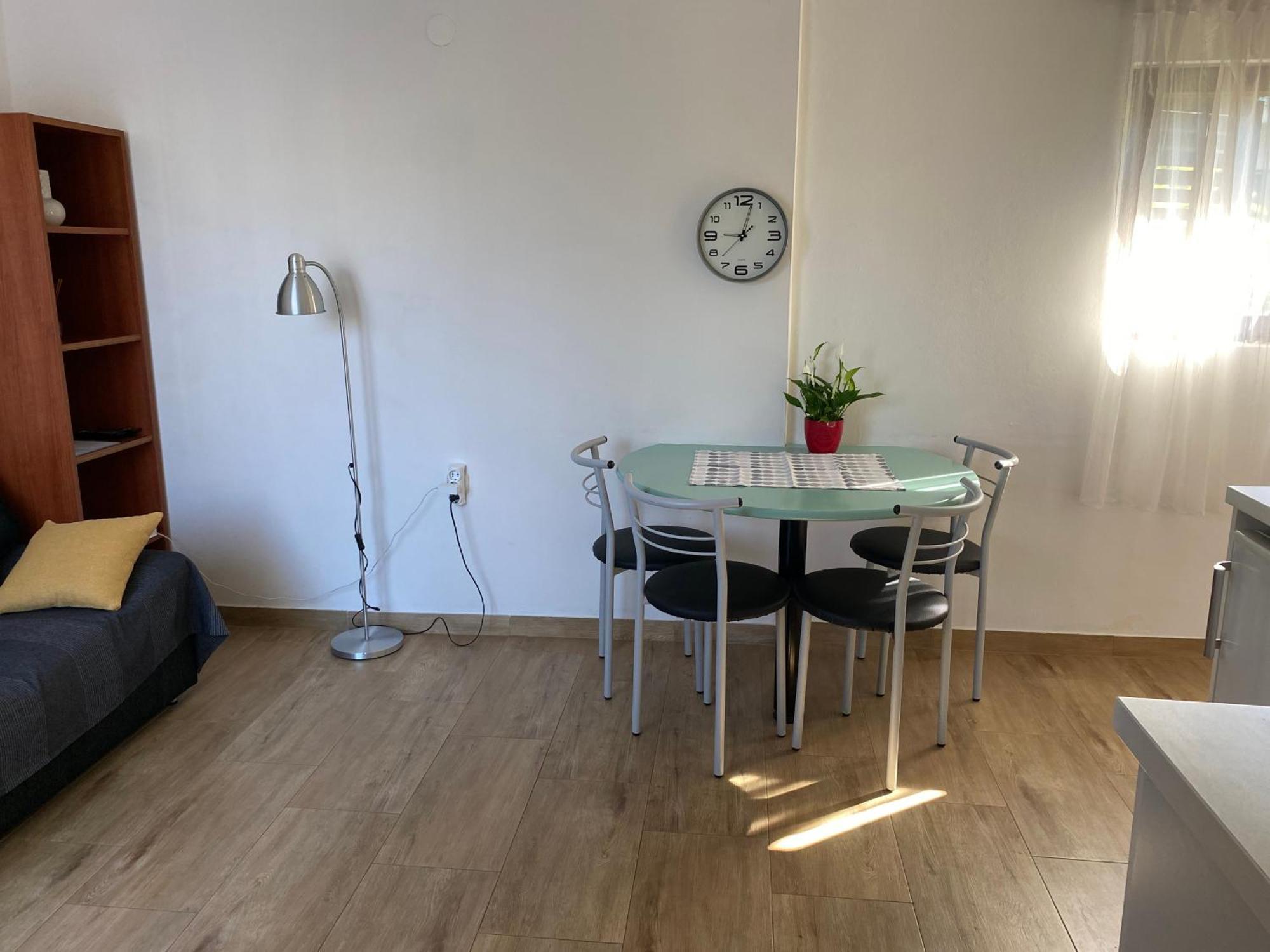 Apartments Tena With Private Parking Пула Экстерьер фото