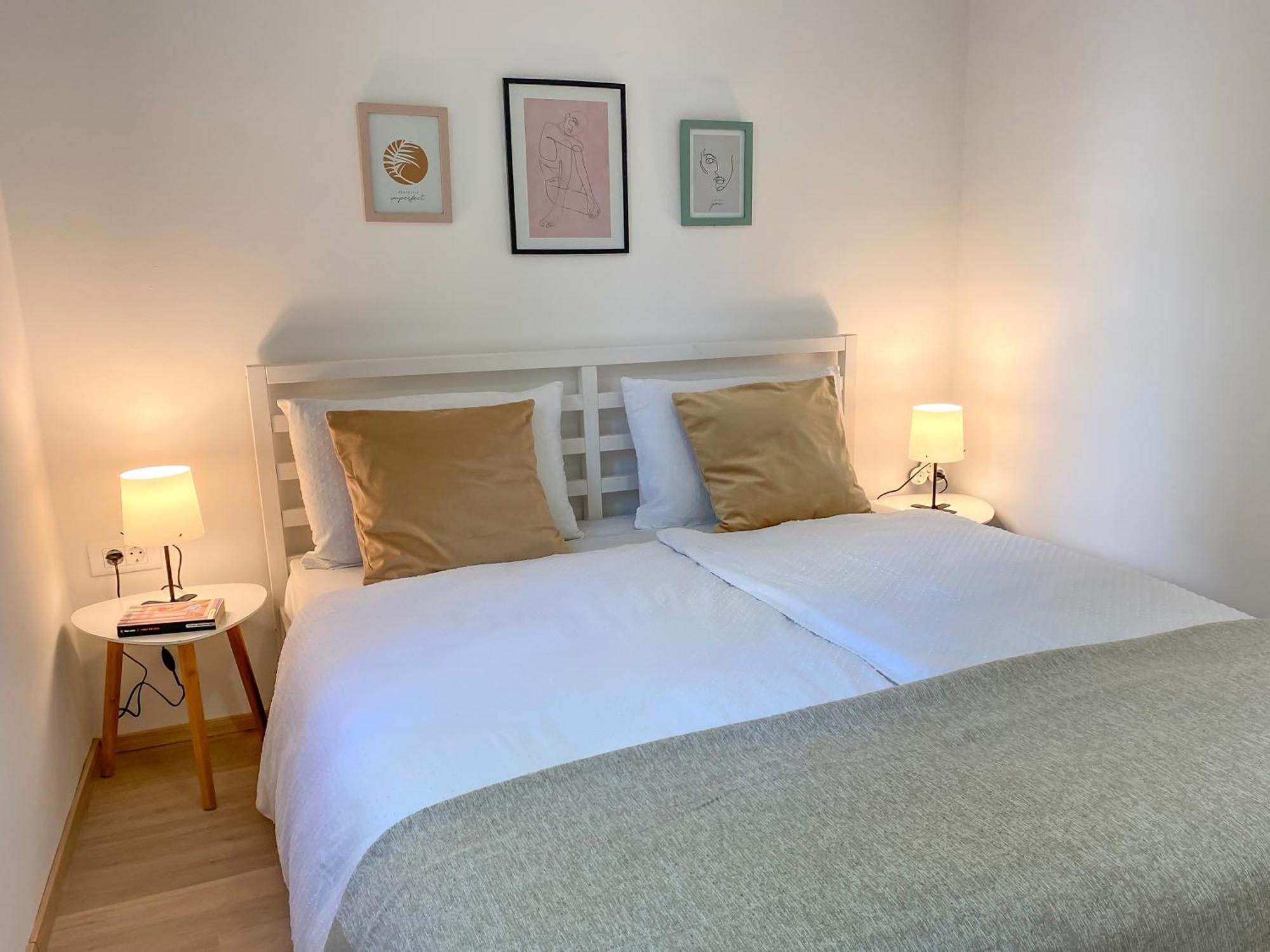 Apartments Tena With Private Parking Пула Экстерьер фото