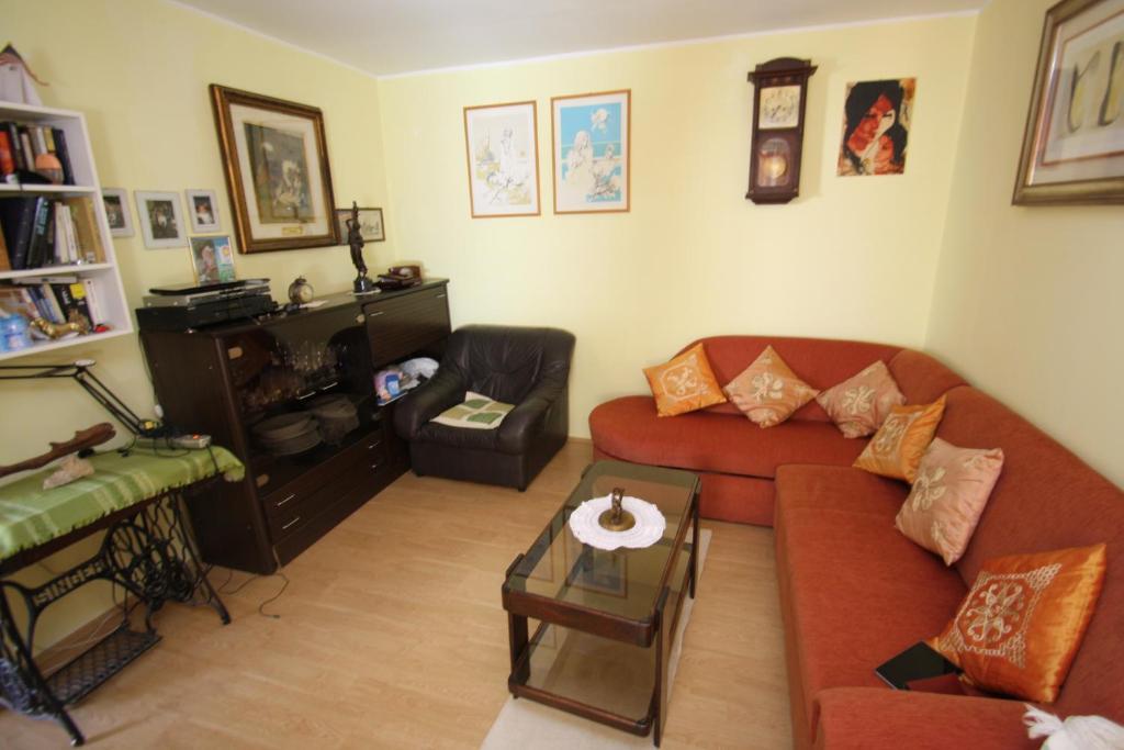 Apartments Tena With Private Parking Пула Номер фото